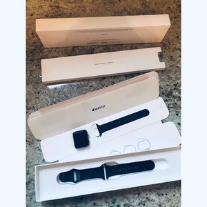 Series 1 Apple Watch - Used